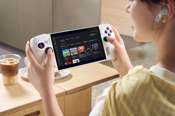 线上配资门户网 SteamOS 对微软 Xbox 游戏掌机的挑战愈演愈烈